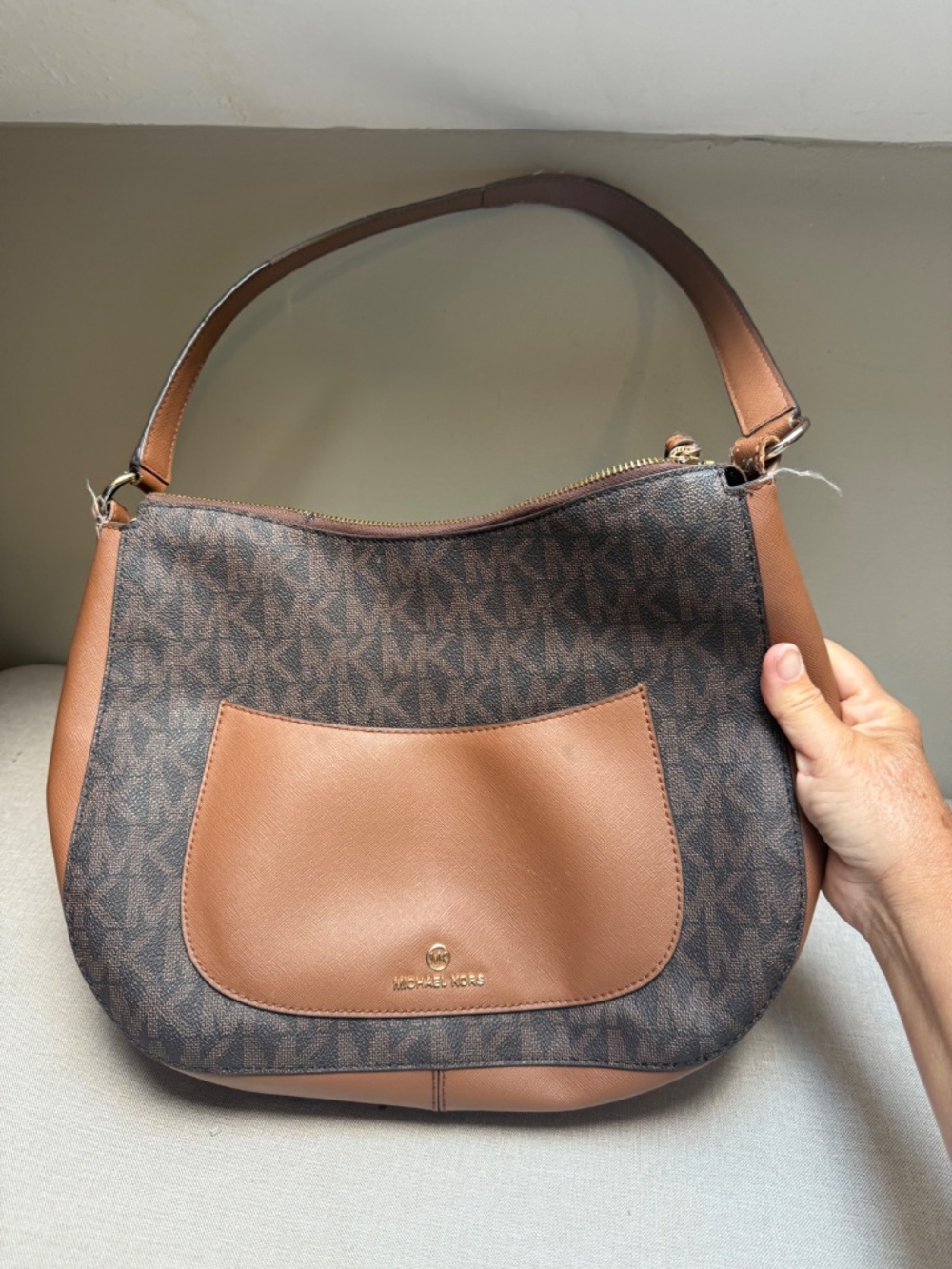 Michael Kors Large Eden Brown Hobo Shoulder Bag Purse - Picture 2 of 16